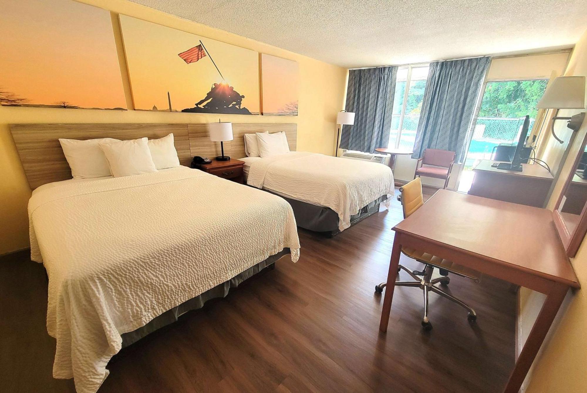 Days Inn By Wyndham Alexandria South Экстерьер фото